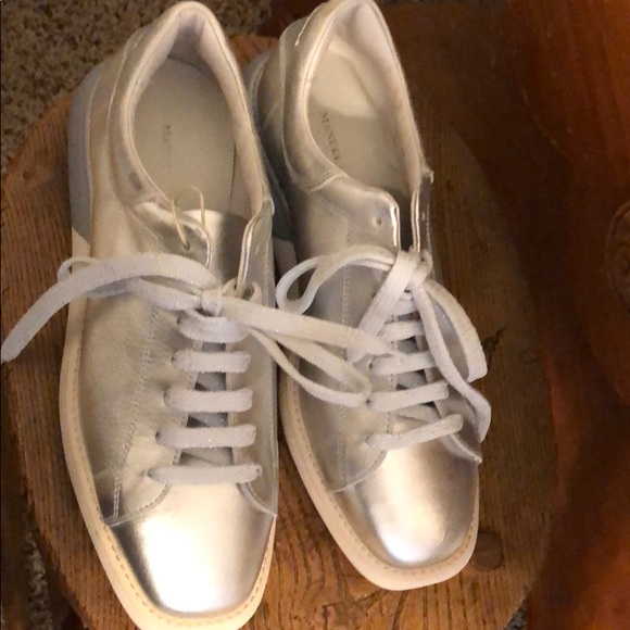 Manuel Barcelo sneaker NWOT - Picture 3 of 6